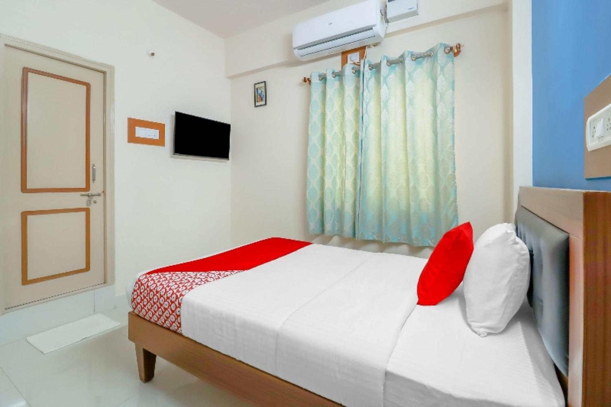 Hotel O The Host Bangalore Exterior photo